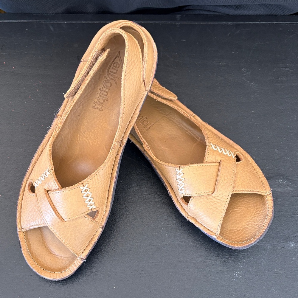 Zen Comfort by Klogs  Leather Sandals for Women